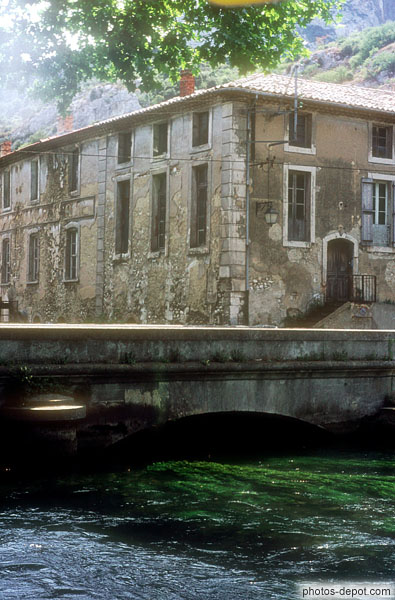 photo d'hautes eaux Fontaine Vaucluse