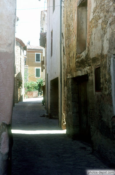 Rue tranquille, Vinsobre