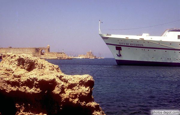 photo de bateau city of Myconos