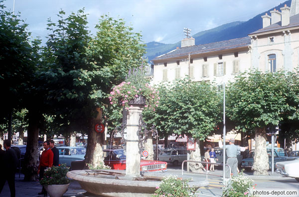 Place du village, Martigny