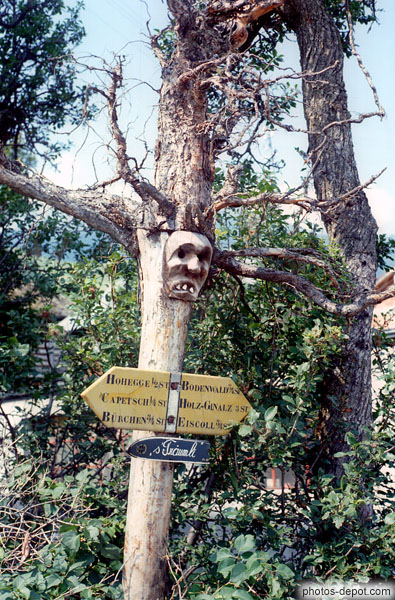 photo de masque et panneaux Unterbach