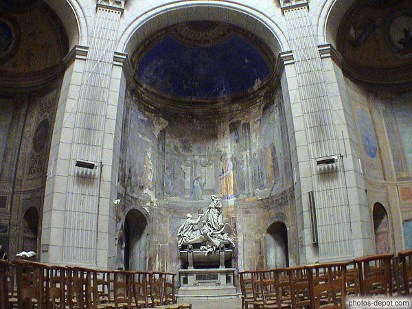 photo de Fresque décorant les absidioles sous le dôme, Basilique Notre Dame