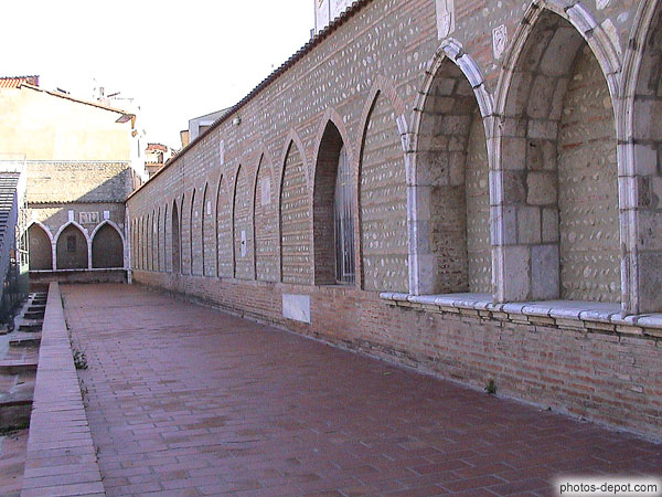 photo d'allée du campo santo