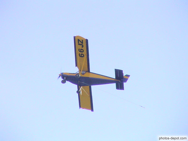 photo d'avion à hélices