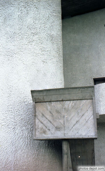 photo de dÃ©tail de l'Ã©glise de Ronchamps Le Corbusier