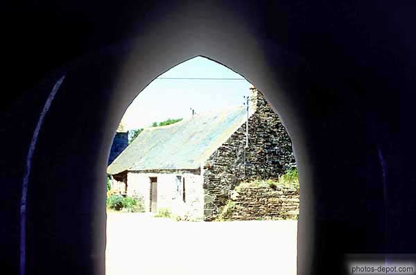 Maison vue du porche Inconnu, Photo 1971