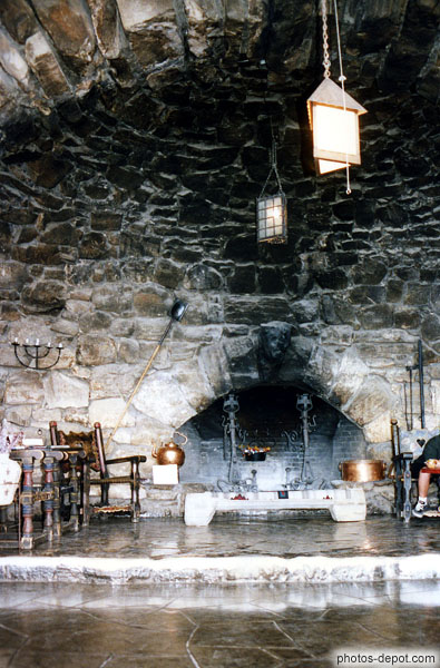 photo de cheminée de la grotte de l'ermite, 1914
