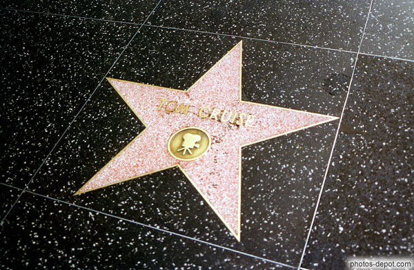 photo de étoile pour Tom Cruise à l'esplanade du Mann's Chinese Theatre