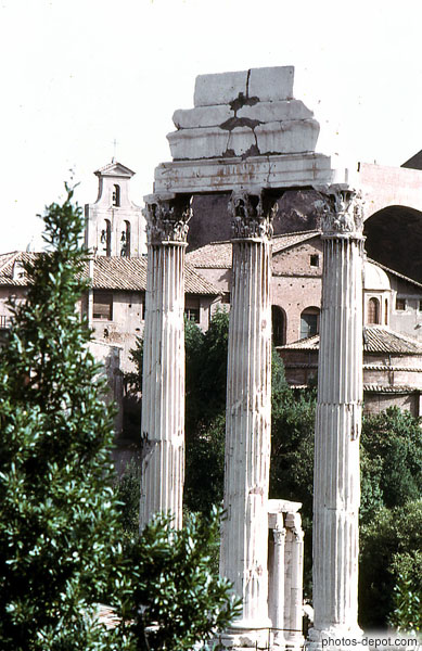 photo de Ruines du temple de Castor et Polux