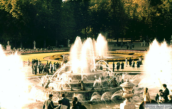 photo de fontaines du chateau de Versailles
