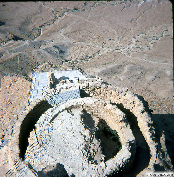 photo de vue du fort en ruines