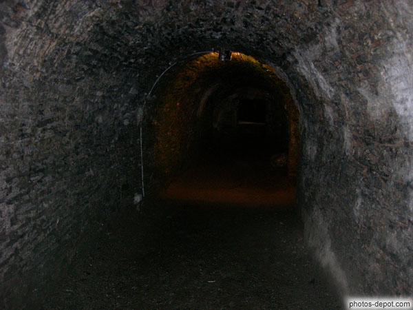 photo de grand souterrain long de 82 mètres