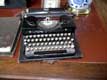 Vieille machine à écrire manuelle Royal