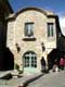 Belle maison à pans de bois restaurant chez Saskia / France, Languedoc Roussillon, Carcassonne