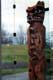 Totem gravé dans le bois / Canada, Colombie Britanique