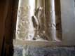 Feuilles de chênes et glands, décors de base de colonne / France, Languedoc Roussillon, Perpignan, palais des rois de Majorque