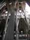 Colonnes et voutes surprenantes à l'intérieur de la cathédrale / Espagne, Barcelone, Sagrada Familia