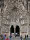Portail central de la facade de la Nativit� / Espagne, Barcelone, Sagrada Familia