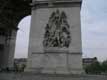 Sculptures ange et cavalier sous l'arc de Triomphe / France, Paris, Arc de Triomphe