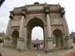 Arc du Carrousel construit par Napoléon, devant le Louvre