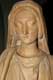 Visage de Vierge sculptée dans bois de tilleul / France, Anjou, St Florent le Vieil