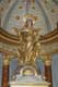 Vierge trônant au dessu sde l'autel principal