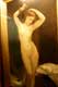 Peinture de femme nue se tenant les cheveux
