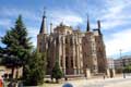 Palais épiscopal de style dessiné par Gaudi / Espagne, Castille, Astorga