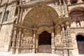 Beau portail à tympan orné de sculptures, cathédrale santa Maria / Espagne, Castille, Astorga