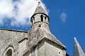 Une des deux tourelles de la facade de l'Ã©glise / France, Poitou, Aulnay de Saintonge
