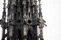 Dragons sur flèche de la cathédrale / France, Paris, Cathedrale Notre Dame