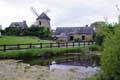 étang et moulin / France, Bretagne, Mont Dol