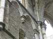 Colonnes et soubassements des arcs gothiques