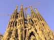 Les quatres clochers de la Sagrada Familia de Gaudi