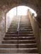 Escalier montant sur les remparts / France, Languedoc Roussillon, Salses