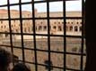 places d'armes, puits et mont�e centrale de la forteresse