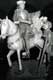 St Martin �v�que de Tours � cheval et d�coupant son manteau / inconnu