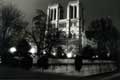Cathédrale Notre Dame éclairée la nuit