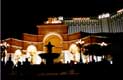 Le Monte Carlo illuminÃ© la nuit / USA, Nevada, Las Vegas
